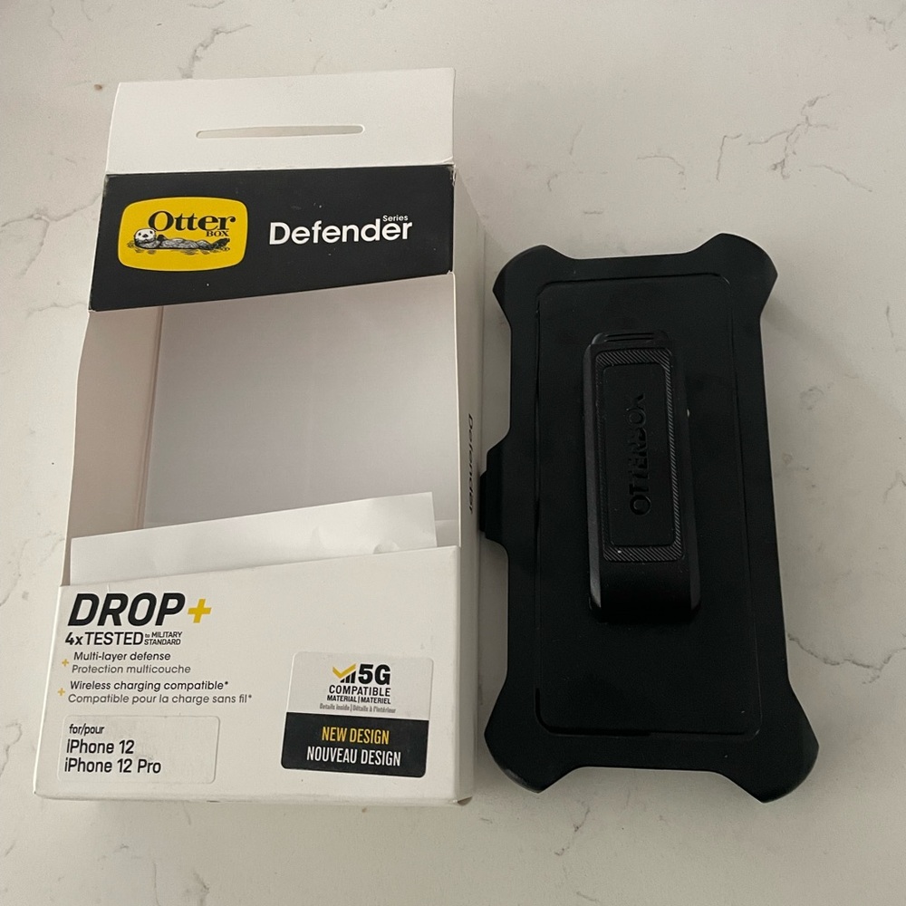 OTTERBOX Defender Series Rugged Protection Clip for Apple iPhone 12/Apple iPhone